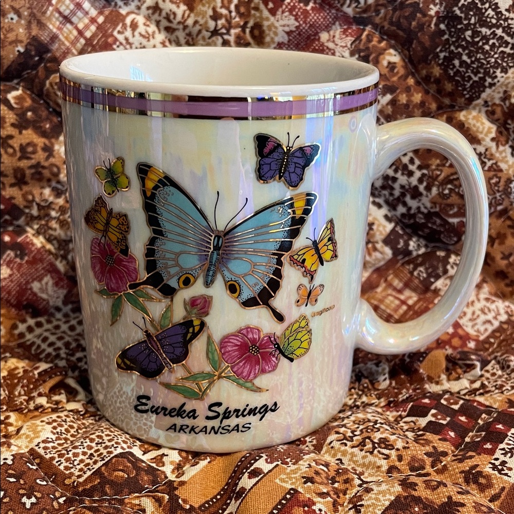 Eureka Springs Arkansas-themed Souvenir Mug Iridescent Finish